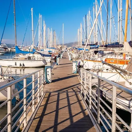 Hotel en barco Voilier De 12m A Quai Port Canto Cannes